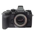 Olympus OM-D E-M1 negro