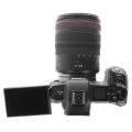 Immagine di Canon EOS R con RF...