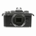 Nikon Z fc grigio/argento