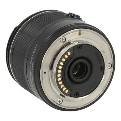 Nikon 6.7-13mm 1:3.5-5.6 VR NIKKOR negro