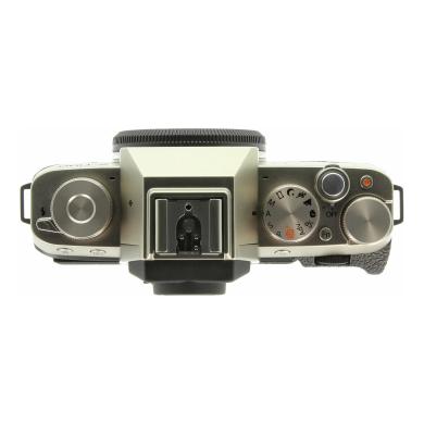 Fujifilm X-T100 or
