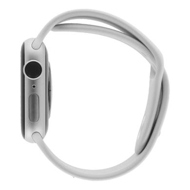 Apple Watch Series 4 GPS 40mm aluminium argent bracelet sport blanc