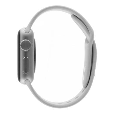 Apple Watch Series 3 GPS 38mm aluminium argent bracelet sport blanc