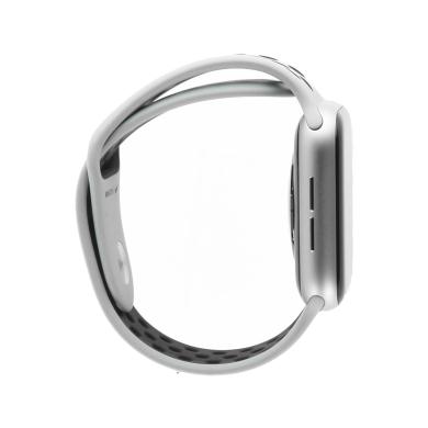 Apple Watch Series 5 Nike+ GPS 44mm aluminium argent bracelet sport noir