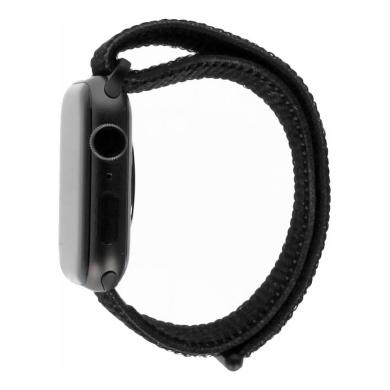 Apple Watch Series 4 Nike+ GPS 44mm aluminium gris boucle sport noir