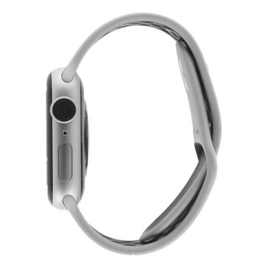 Apple Watch Series 4 Nike+ GPS 40mm aluminium argent bracelet sport noir