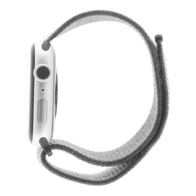 Apple Watch Series 5 Aluminiumgehäuse silber 44 mm mit Sport Loop eisengrau (GPS) silber