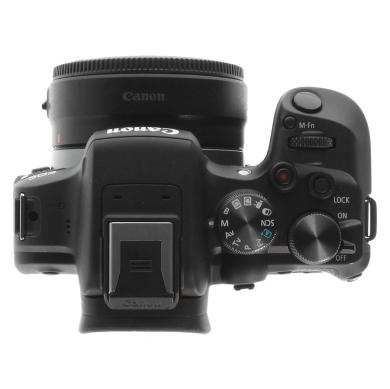 Canon EOS R10 con EF-EOS R adattatore d'obiettivo nero