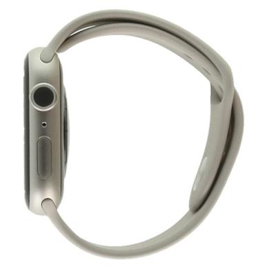 Apple Watch Series 8 GPS 45mm aluminium lumière stellaire bracelet sport 
