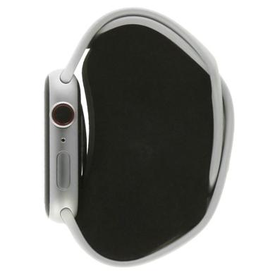 Apple Watch Series 8 Aluminium argent 45mm Bracelet Sport lumière stellaire (GPS + Cellular)