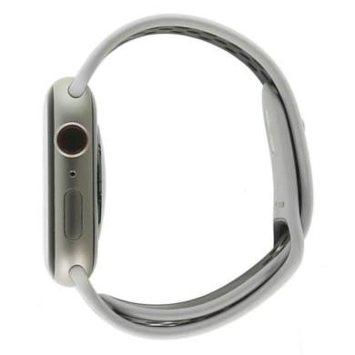 Apple Watch Series 8 Aluminium lumière stellaire 45mm Sport Loop sommet blanc/noir (GPS + Cellular)