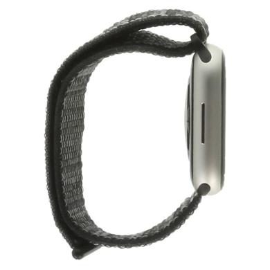 Apple Watch Series 7 Nike Aluminium lumière stellaire 45mm Sport Loop noir (GPS + Celluar)