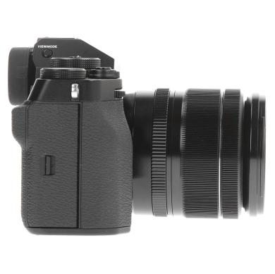 Fujifilm X-T5 con Obiettivo XF 18-55mm 2.8-4.0 R LM OIS (16783020)