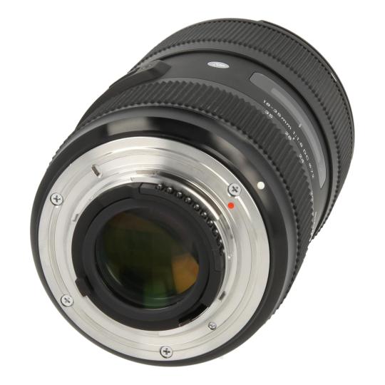 Sigma pour Nikon 18-35mm 1:1.8 DC HSM Art noir