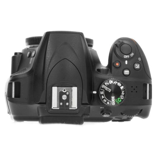 Nikon D3400 negro con Objetivo AF-P VR DX 18-55mm