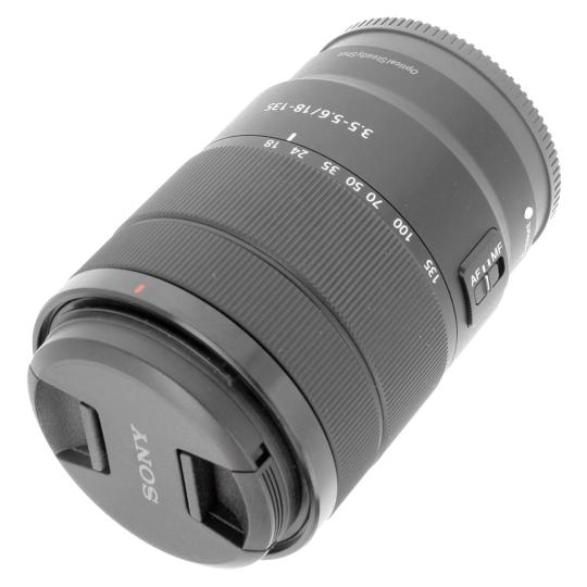 Sony Alpha 6700 con obiettivo E 18-135mm 3.5-5.6 OSS (ILCE-6700MB) nero
