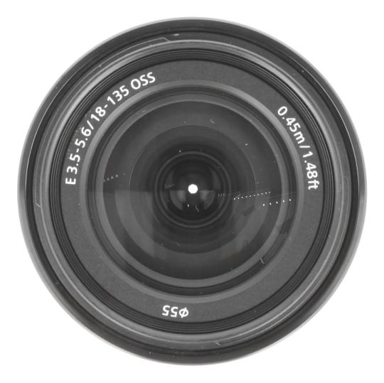 Sony Alpha 6700 con obiettivo E 18-135mm 3.5-5.6 OSS (ILCE-6700MB) nero