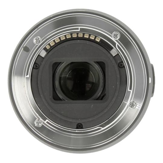 Sony Alpha 6700 con obiettivo E 18-135mm 3.5-5.6 OSS (ILCE-6700MB) nero