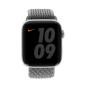 Apple Watch Series 6 Nike Aluminiumgehäuse silber 44mm mit Sport Loop obsidian mist (GPS + Cellular) silber